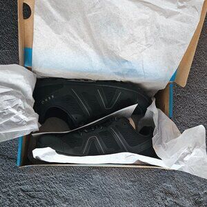 Mesa Trail Women's Light Weight Trail Runner Sneakers Size 8.5